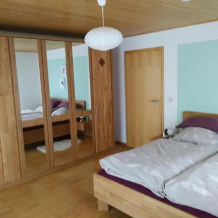 Ferienwohnung Martina Dolker *